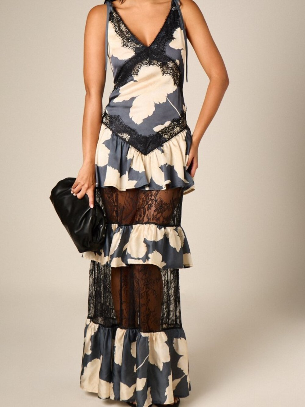 Multicolor Elegant Women's Tiered Floral Maxi Dress With Lace Panels - Picture 5 of 5